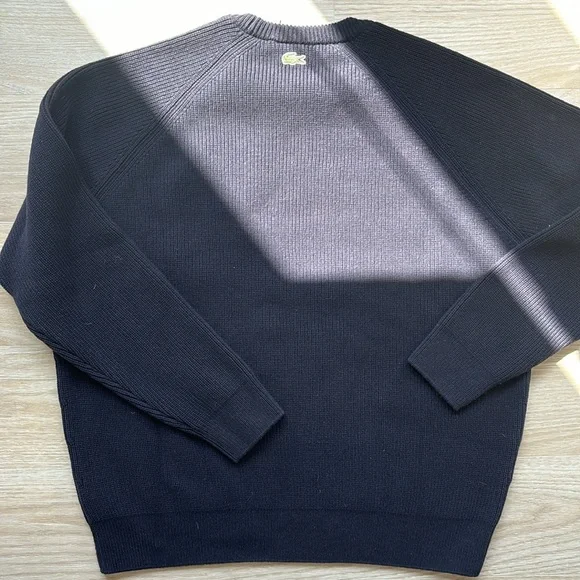 Men’s Lacoste size 7, extra extra large sweater from the 2024 collection